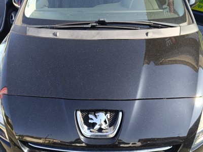 PEUGEOT  5008 - 1.6 HDI