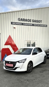 PEUGEOT - 208 - ALLURE