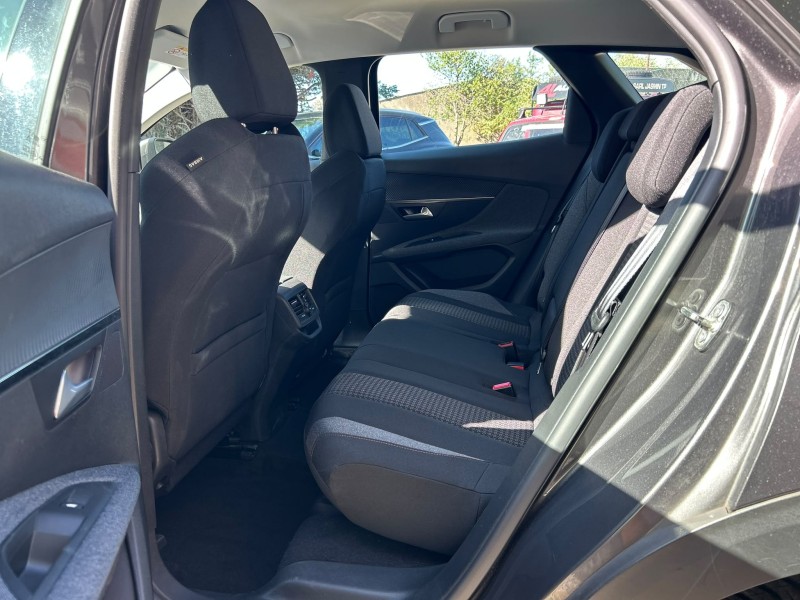 PEUGEOT 3008 1.5 Bluehdi 130 cv - Active Business