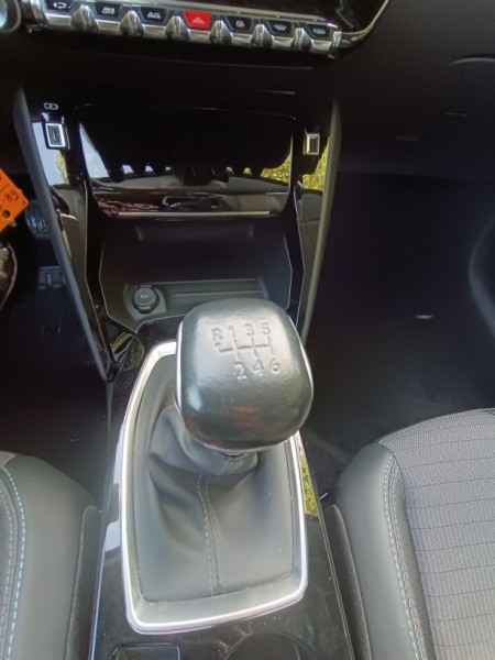 PEUGEOT 208 100 S&S ALLURE
