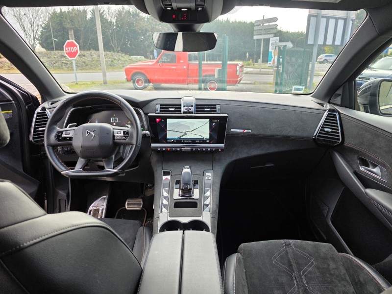 DS DS7 CROSSBACK BlueHDi 130 EAT8 Performance Line