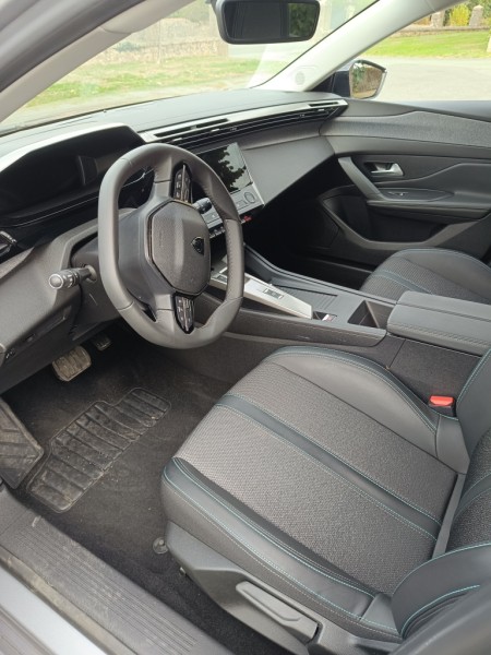 PEUGEOT 308 BLUE HDI 130 cH EAT