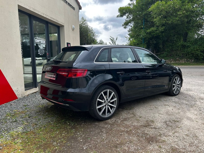 AUDI A3 Sportback 2.0 TDI 150cv - Design Luxe