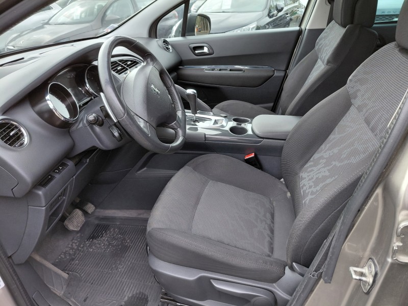 PEUGEOT 3008 1.6 HDI 112