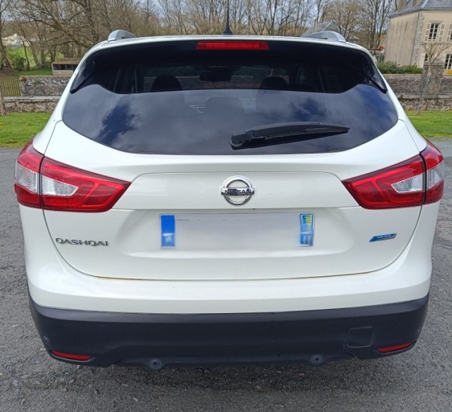 NISSAN QASHQAI 1.5 DCI 110 CONNECT EDITION