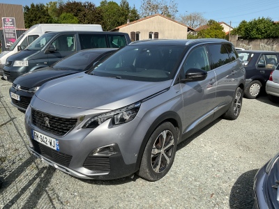 PEUGEOT - 5008 - 2,0 HDI 180 CV EAT8